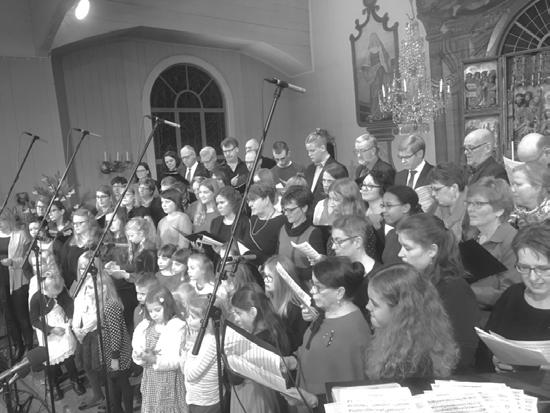 SJUNG I KÖR! EvangeliKIDZ är en barnkör för barn i åldern 4 12 år. Välkommen att sjunga härliga kristna sånger tillsammans med Sabina Sjöbacka (dirigent) och Felix Lindvik (piano).