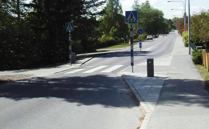 Passiva väghinder reagerar på tyngd och hastighet av fordonet, genom exempelvis ett tryckluftsystem.