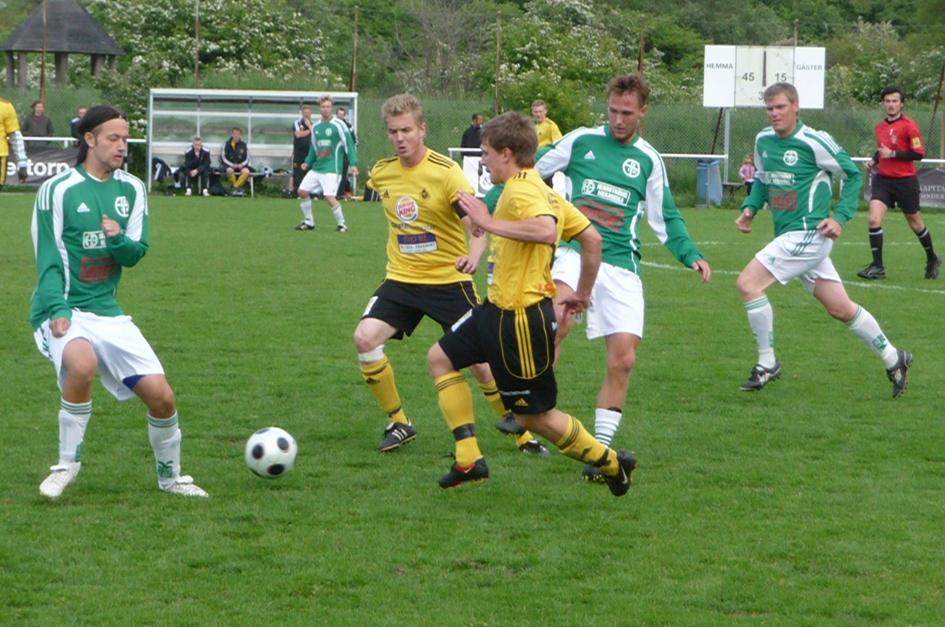 VERKSAMHETSBERÄTTELSE FÖR BUNKEFLO FF 2011 Vi hade ett spännande år framför oss när vi gick in i 2011.