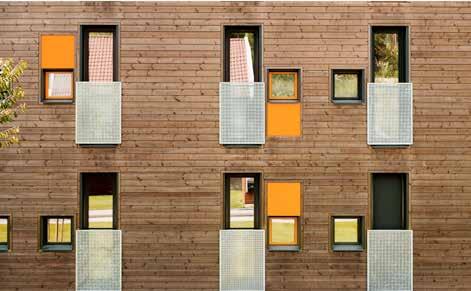 Fredrikstad har fasadskivor i föreningens signaturfärg orange.