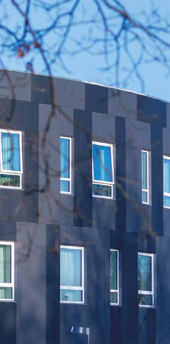 STENI COLOUR LIVSLÄNGDEN VAR AVGÖRANDE Plats: Samsøvej vårdcenter / Holbæk, Danmark Arkitekt: Kullegaard AS Entreprenör: STB Byg Byggherre: Holbæk kommun och DOMEA År: 2014 2016 Produkt: STENI Colour