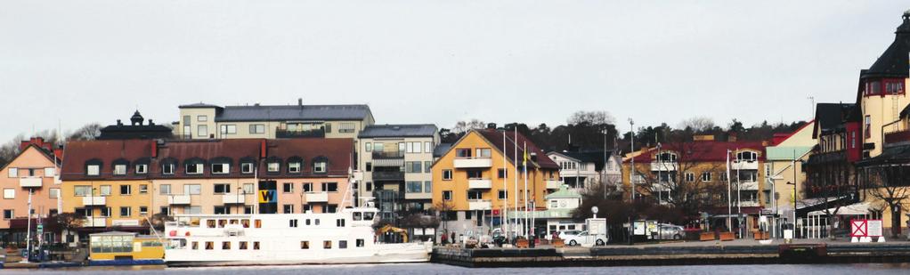 VÅRDA OCH UTVECKLA VÅR VACKRA STAD UTVECKLING AV NY BEBYGGELSE SKA SKE VARSAMT. BYGGANDET SKA VARA VARIERAT, GÄRNA I TRÄ OCH ANPASSAT TILL VÅR UNIKA SKÄRGÅRDSMILJÖ.