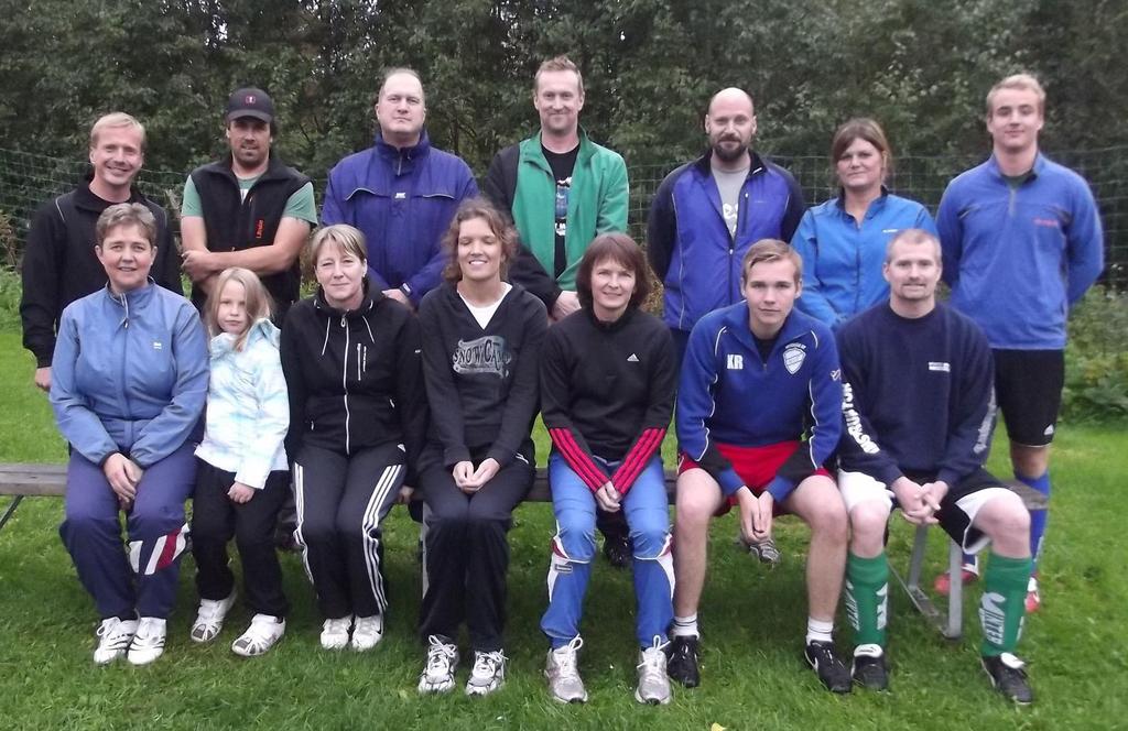 Fotbollsföräldrar. Färnäs SK P 96. Bakre raden: fr.v.