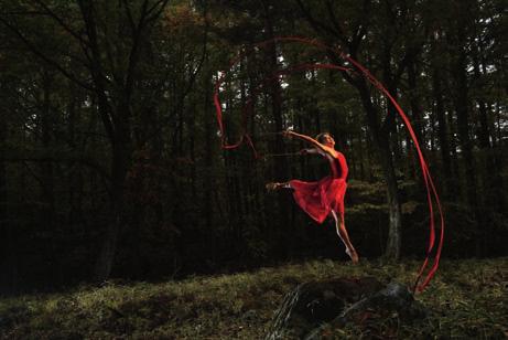 multiblixtfotografering för mer flexibel ljussättning även i starkt solljus eller när optisk styrning inte fungerar på grund av avsaknad av fri siktlinje (endast D5, D850 och D500) Ett kylsystem som