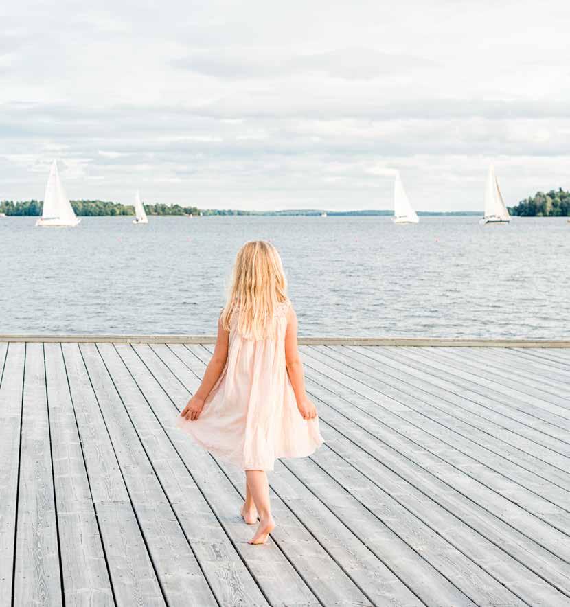 » Använd alltid luftspalt mellan bräderna om minst 7 mm vid 120 mm bredd, minst 9 mm vid 145 mm bredd och minst 11 mm vid 170 mm bredd.