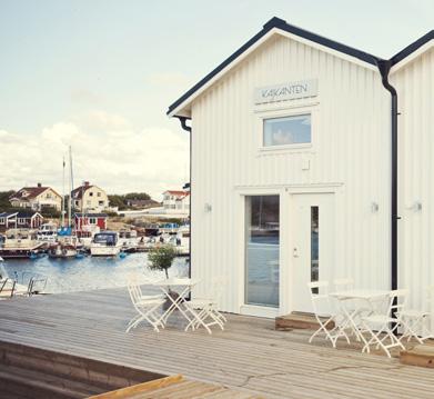 STYRSÖ & VRÅNGÖ STADSNÄRA SKÄRGÅRDSIDYLLER Göteborgs skärgård är makalös. Två platser som lyser lite extra starkt är öarna Styrsö och Vrångö. Styrsö är centralort i den södra delen av skärgården.