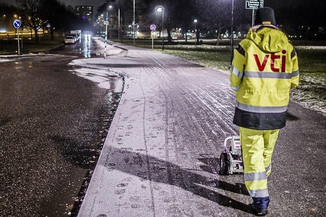 Det innebär att friktionen för en cyklist kan variera ganska mycket längs en cyklad sträcka eftersom cykelvägnätet ofta består av många olika typer av