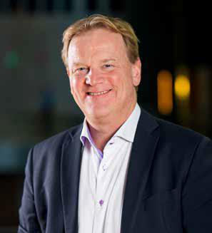 LEDNING LARS LINDELL Född 1963. VD. Anställd sedan 2015.