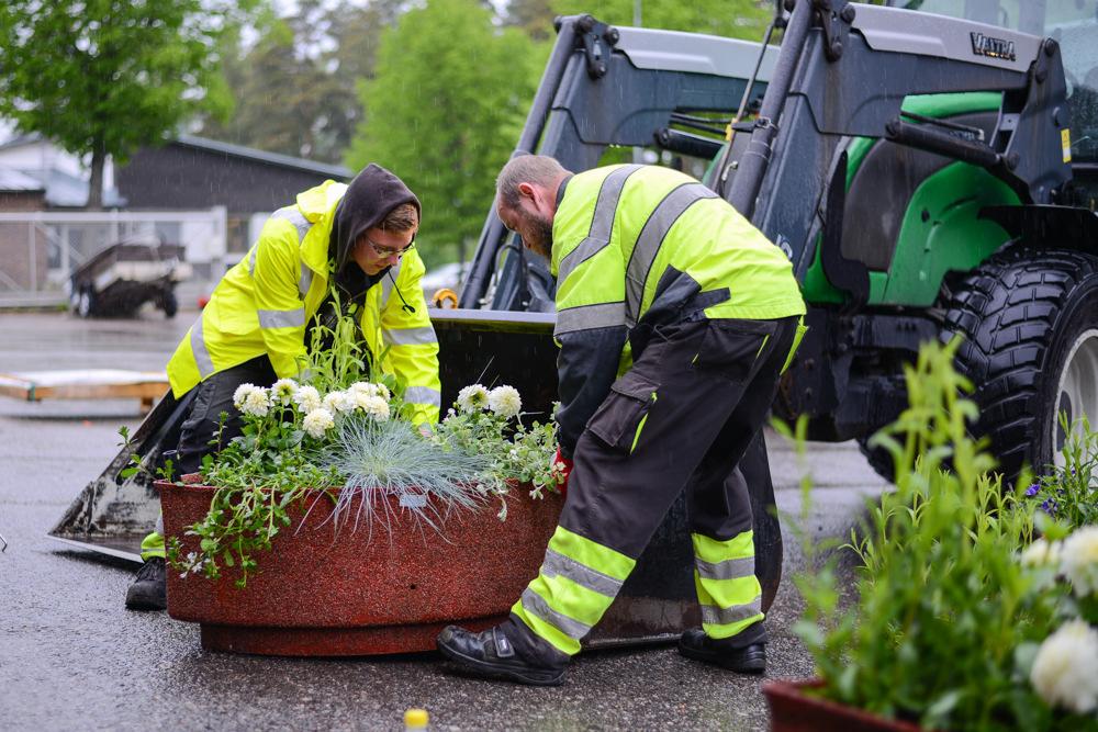 5 Planen innehåller a) personalstruktur, b) användningen av olika anställningsformer, c) upprätthållande av arbetsförmågan och arbetsmarknadskompetensen, d) bedömning av yrkeskunnande samt e)
