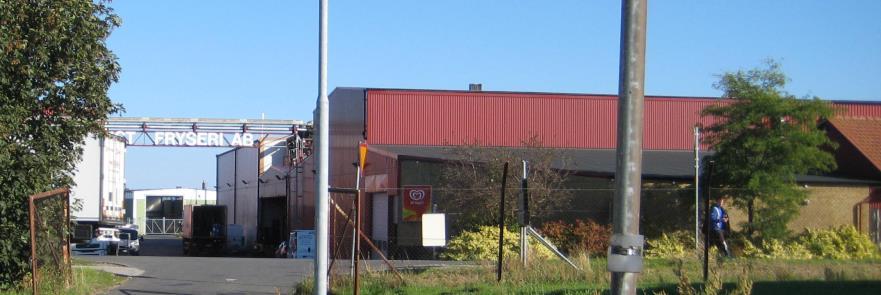 privatägd. I J.A. Smide AB ( ) ligger inom fastigheten Garvaren 9.