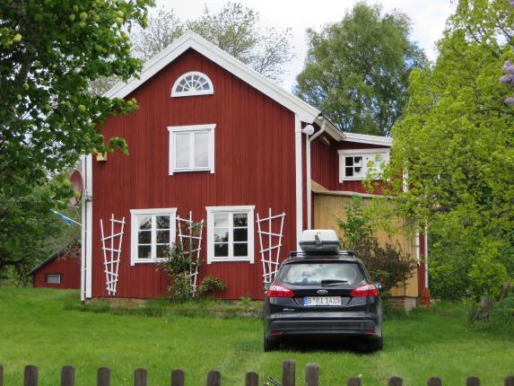 Traditionell mangårdsbyggnad (ca 1850) på en av de