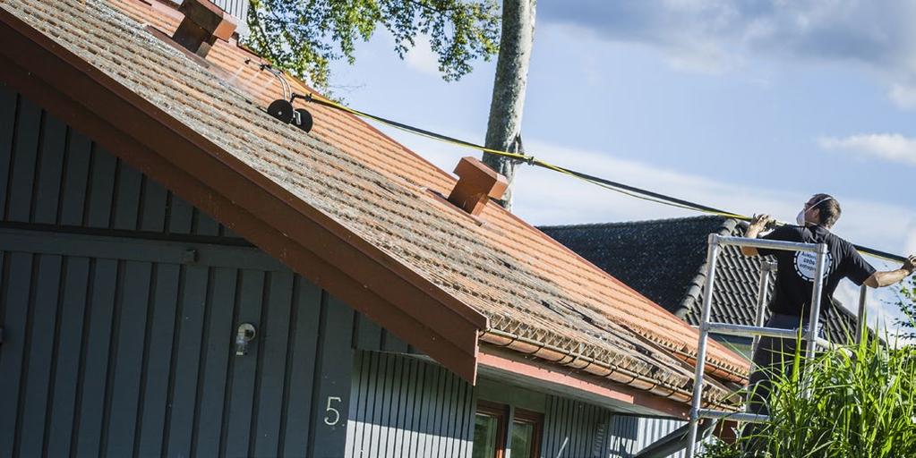 GRÖN-FRI PROFFS Högkoncentrerad Grön-Fri avsedd för yrkesmässigt bruk. Mot alger och lav på alla ytor utomhus såsom fasader, tak och markytor. ENDAST FÖR YRKESMÄSSIGT BRUK Mot påväxt av alger och lav.