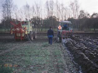 skörden i potatis på lätt jord Försök med ekoskär och kalk Ekoskär och kalk.