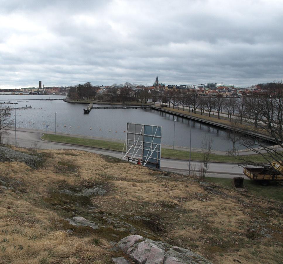 staden 3. Panorama i hamnen 4.