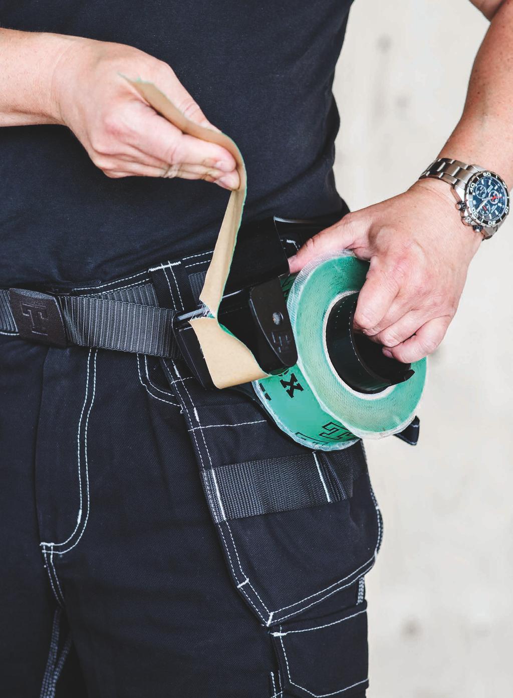 Arbeta med båda händerna fria! NYHET! TEJPHÅLLARE T-FLEX MED BÄLTE Äntligen kan du arbeta med båda händerna fria när du använder vår gröna T-Flex.