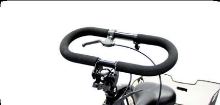 5 Pedalbroms Pedalbromsen används genom att föra pedalerna bakåt. Drevalternativen med fribromsnav samt 3- och 7-växlade fribromsnav är utrustade med pedalbroms.