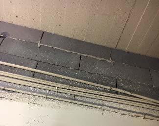 Enligt laboratorieanalyserna från de två provtagningstillfällena visar att asbestinnehållet i fibercementskivorna från fasaden beror på vilken färg de har, vilket i sin tur beror på att visst byte av
