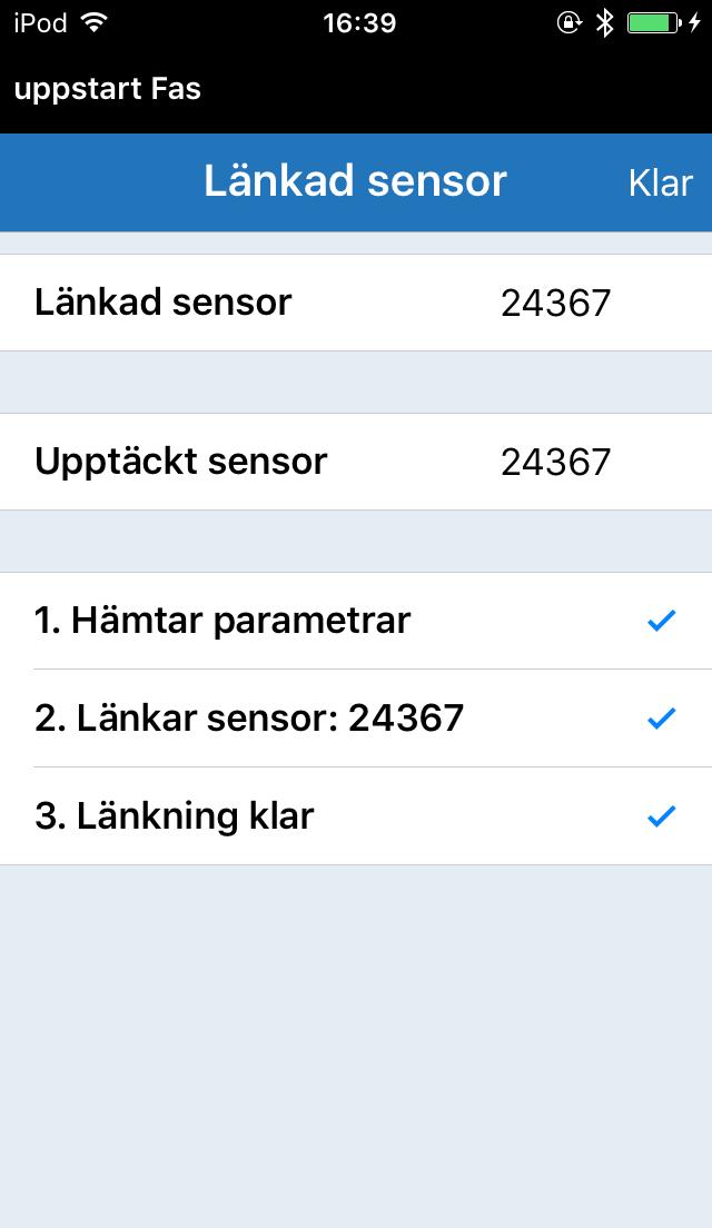 3. När smartsändaren och sensorn har länkats visas skärmen LÄNKAD SENSOR med din sensors ID-nummer.