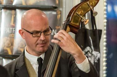 Namnkunniga jazzmusiker med raffinerade