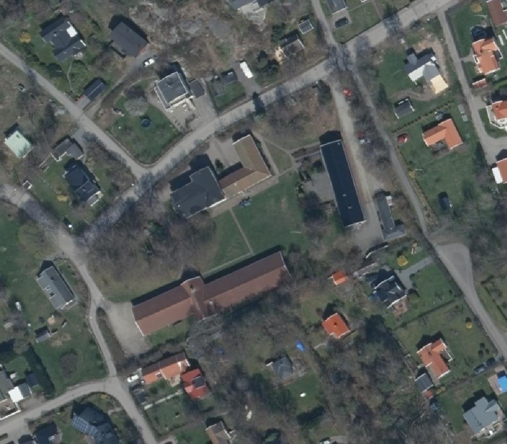 10 DAGVATTENUTREDNING Figur 3. Bild över området från Google earth I dagsläget avvattnas området genom naturlig infiltrering och avledning via dagvattenledning. 1.
