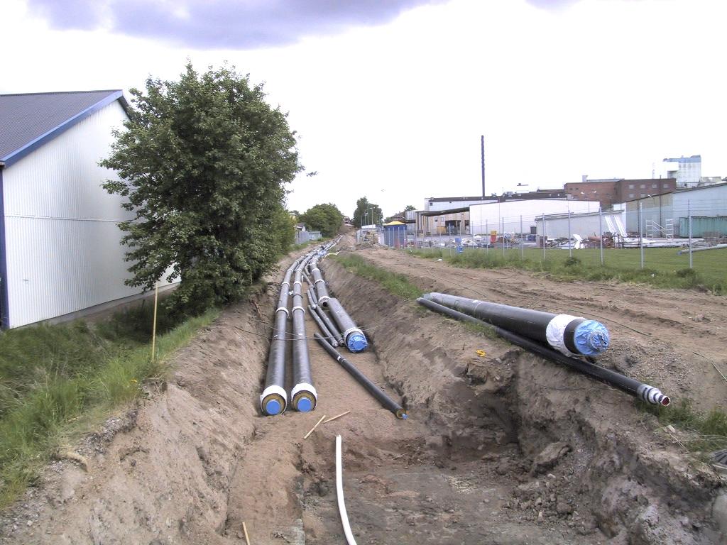 Preinsulated pipes for district heating and high pressure steam Vattenfall, Götene.