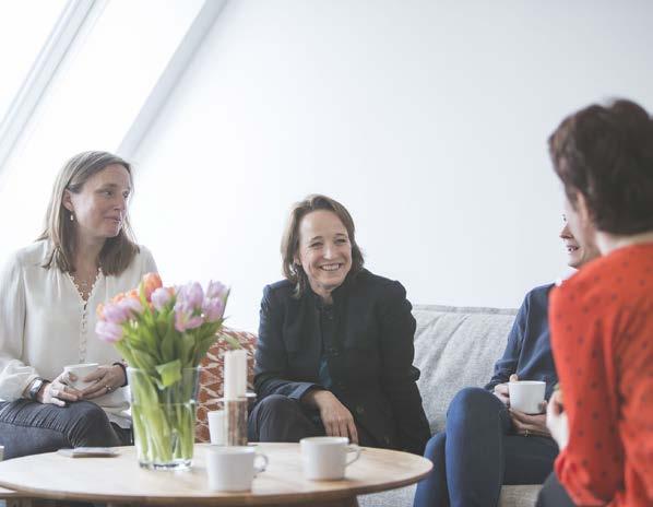 Branschens mest engagerade medarbetare Enkelhet Ansvarstagande AddLifes har synsättet att affärer skapas av människor och goda relationer.