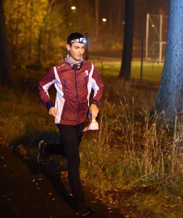 Städningen av crusingsträckan efter Summer Meet som vi hjälper Västerås Stad med, går den att utveckla, ja ett exempel är att vi numera också plockar burkar för att sälja till Returpac.