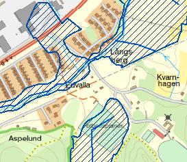 Förorenade områden År 2015 inträffade ett oljeutsläpp från en ickefungerande oljeavskiljare vid macken längs Lustenrustvägen norr om planområdet.