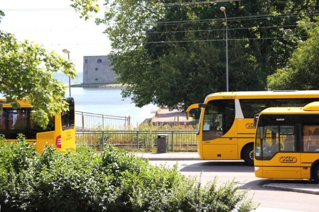 Åtgärder på kort sikt Stor klimatväxling genomförs Det blir billigare att åka buss än att parkera på Kvarnholmen