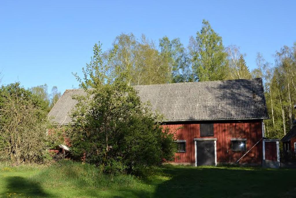 Anbudstid Skriftligt bud märkt Skårebo skall ha inkommit senast 2019-06-25.