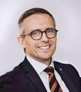 Tidigare erfarenhet: vvd FöreningsSparbanken, Vd SPINTAB, regionchef FöreningsSparbanken. 3 Gert Andersson Född 1959.