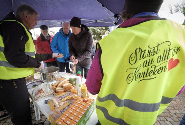 Körerna leds av Gammals Mats Dahlström, kantor i Ludvika församling och Kjell Jacobsson från Högbergskyrkan. Emelie Kjellgren, diakon i Ludvika församling, hälsar våren i ett vårtal.