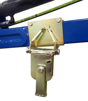 spak M8x200 Sticka bom etc.