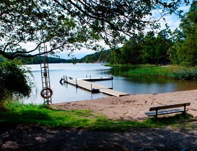 Camilla är uppvuxen i Nynäshamn och flyttade sedan som så många andra in till Stockholm, men nu är hon och familjen tillbaka på hemmaplan.