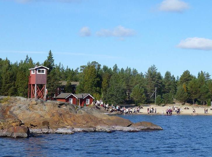 Munkvikenlägret är ett samarbete mellan Stiftelsen Munkviken, Skellefteå pastorat och Bygdeå församling.