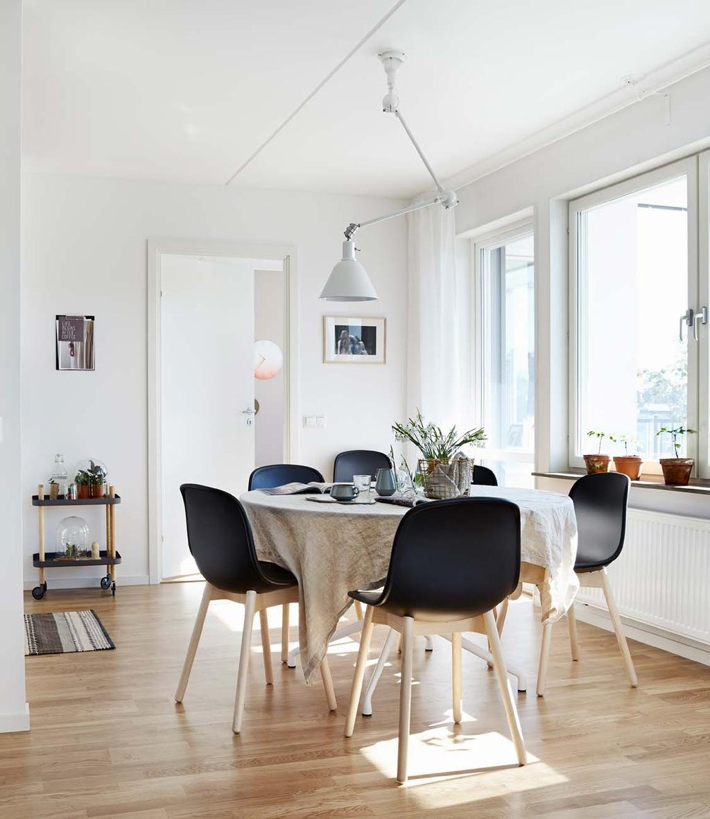 ORIGIAL Ekparkett, mattlackad och slittålig. JM Original I alla våra hus ingår JM Original en noga utvald inredning som ingår i priset för just din specifika bostad.