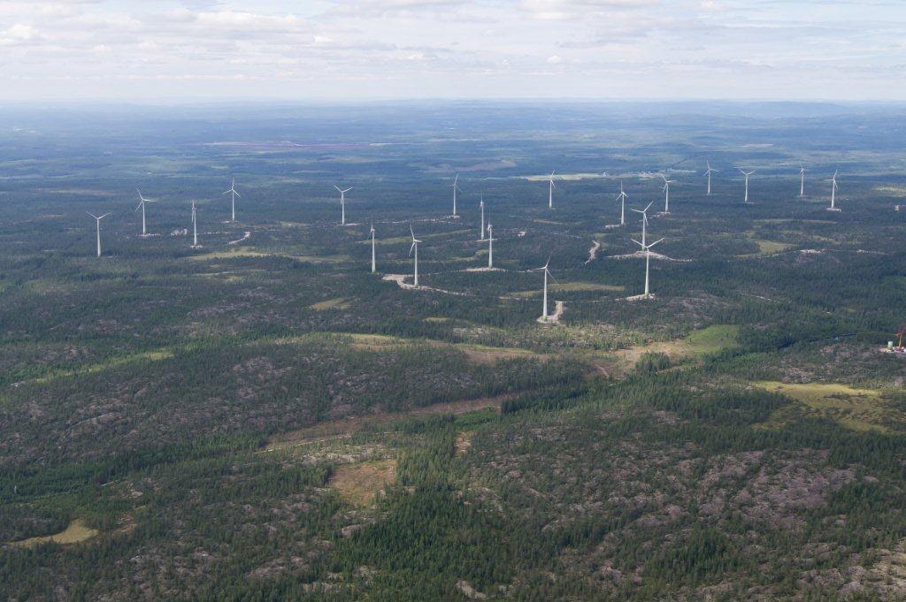 Riksintresse för vindbruk Områden av riksintresse för vindbruk har pekats ut för att de har särskilt goda förutsättningar för vindbruk ur ett nationellt perspektiv, för att de behövs för viktiga