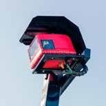 SÅ HÄR FUNGERAR DET HiVision är en tillvalsfunktion som är tillgänglig vid köp av en ny LOGLIFT eller JONSERED skogskran. Den ersätter konventionella operatörslösningar som sittnock eller kranhytt.