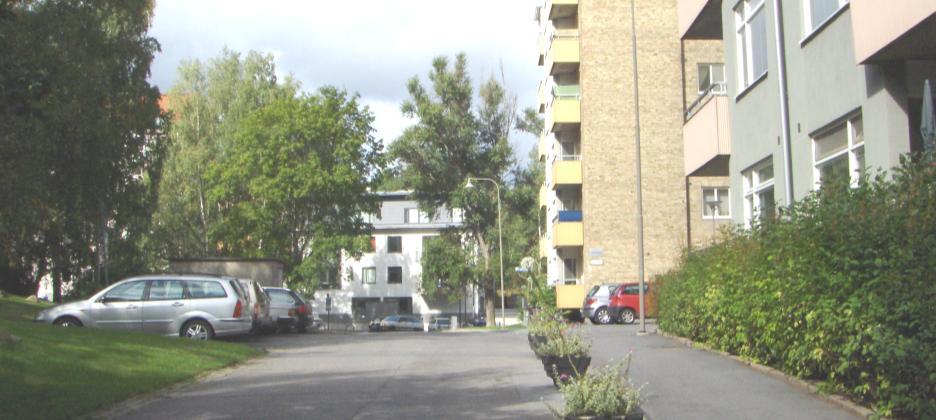 Lek och rekreation Genom att föreslå användningen PARK i områdets nordöstra finns möjligheten att i framtiden rusta upp och nyanlägga den bollplan som en gång funnits inom denna yta.
