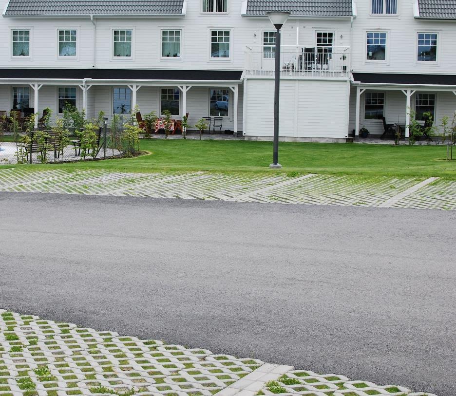 Figur 14 Parkeringsplatser med permeabel yta, betongarmering. Takytor Takytor inom planen föreslås avvattnas till biofilter för fördröjning och rening av dagvattnet.