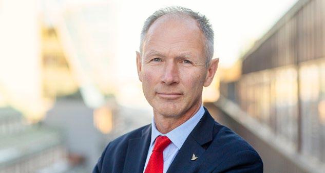 VD har ordet Låt kunden välja Vi är en värderingsstyrd bank, nära våra kunder. Det märks dagligen i vårt arbete.