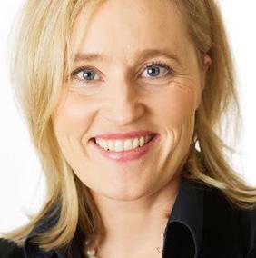 nivå. Han är verkställande direktör och Director för Ankor Consultants Ltd och har varit ansvarig för Baxter Healthcares affärer i Norden och Beneluxländerna, President för EMEA Baxter Renal