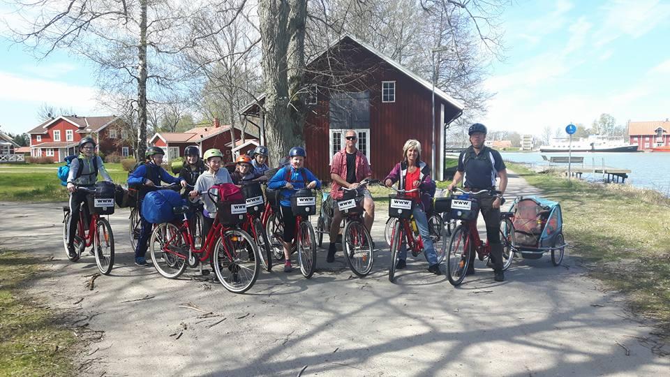 a. vandrats, cyklats, paddlats och