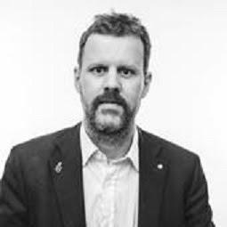 TILL: Årsmötesdeltagare, arbetsgrupper, samordnare, specialgrupper, distriktsombud 20 SEKTIONSSTYRELSEN KASSÖR 2019-2021 (OMVAL) Mårten Rosander, 49 år, Linköping International coordinator,