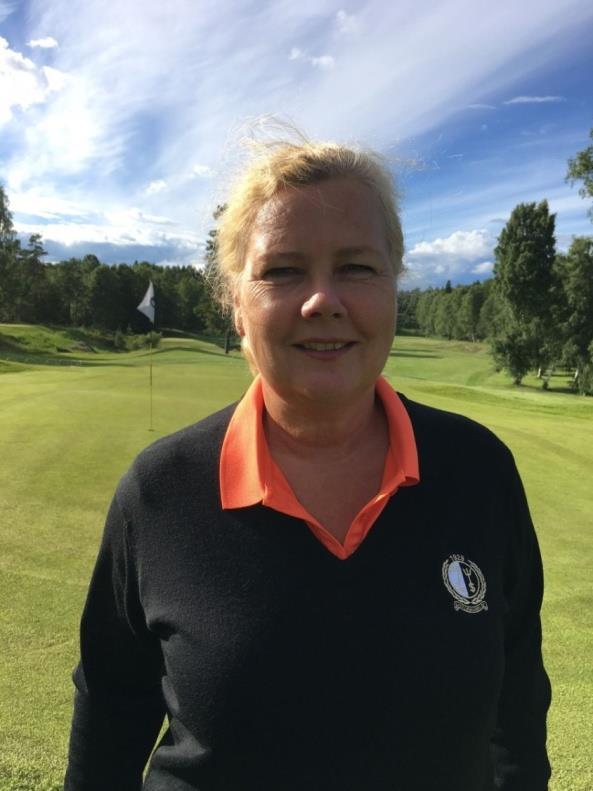 Christina Fernström Christina Fernström, 57 år, Saltsjöbaden. Civilekonom, finanskonsult med mångårig erfarenhet från ekonomi/finans. Hcp 24, har spelat golf i ca 20 år.