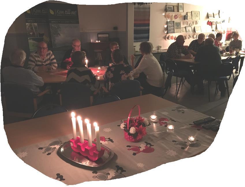 Stämningsfullt adventsfika (30 november)