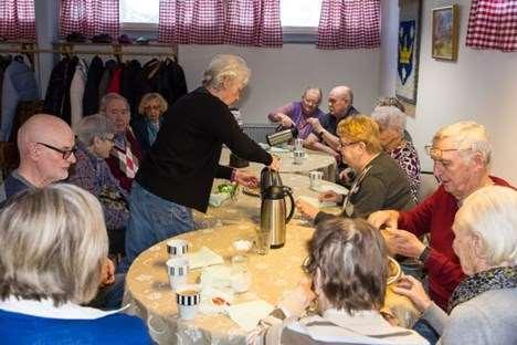 4 PRO-dansen i Forum (fd Folkets Hus i Märsta) Det dansas onsdagar var fjortonde dag mellan 13.00 16.00. Onsdag 8/4, 22/4 och torsdag 7/5. Inträde: 100 kronor. Medtag kaffekorg.