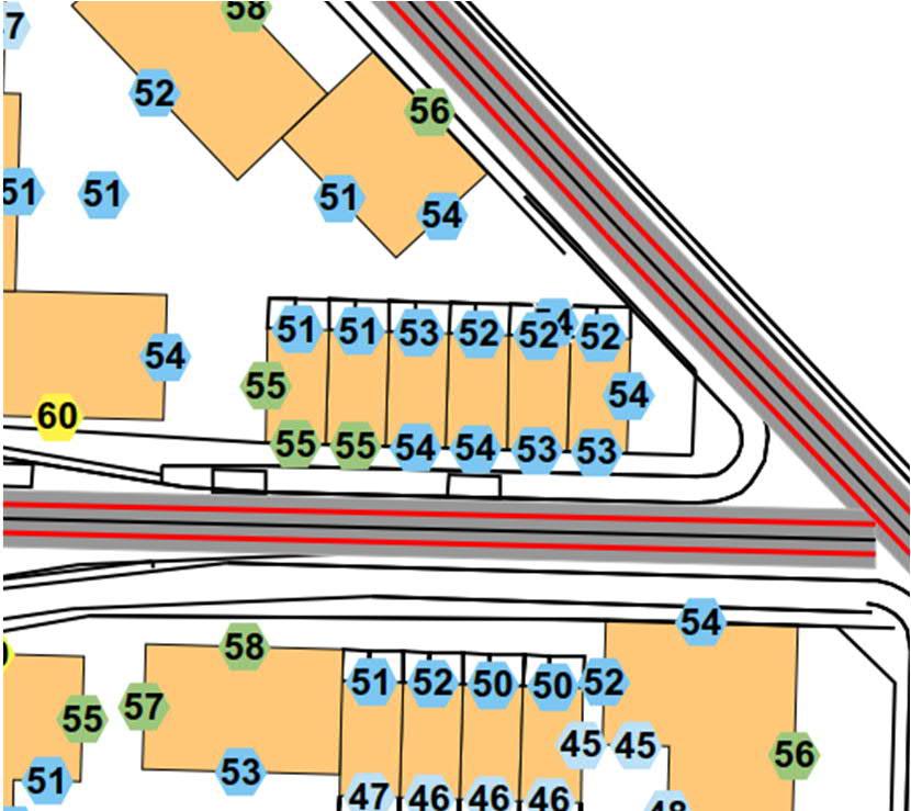 dba på uteplats >70 dba på uteplats dba på uteplats 73 dba på uteplats Ekvivalentnivå på uteplats vid radhusen i nordöst. Maximalnivå på uteplats vid radhusen i nordöst.