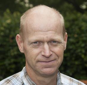 Talare på s sjöfartsseminarium 2019 Ökad andel gods på köl - för avlastning och för miljö Björn Garberg Strategisk planerare Sjöfart Trafikverket Björn är sjökapten, logistiker och transportekonom