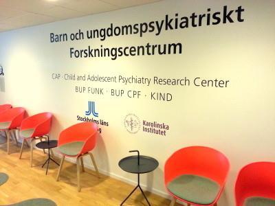 2-3 nya immunpsykiatribedömningar (PANS/PANDAS)/v, men större behov.